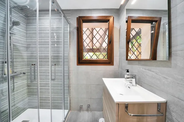 EXCEPCIONAL VILLA EN VENTA EN UN ENTORNO TROPICAL — 21