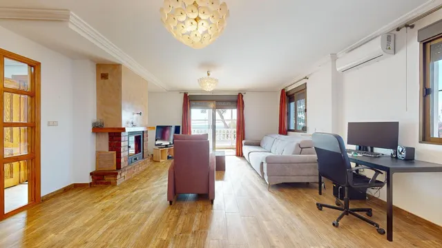 UNICA Y EXCLUSIVA VIVIENDA — 49