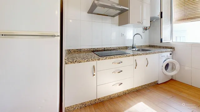 VIVIENDA REFORMADA, SITUADA EN CIUDAD JARDIN DE TRES habitaciones CONVERTIDOS EN DOS. IDEAL PARA INVERSORES!!! — 9