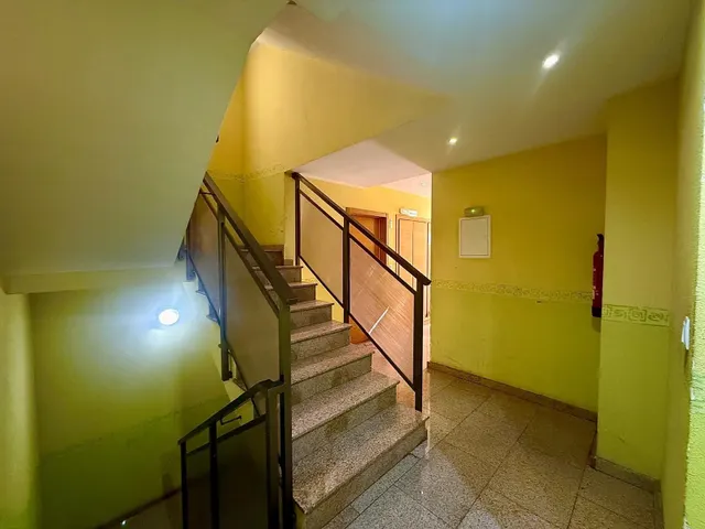 Apartamento de 2 dormitorios con plaza de aparcamiento y trastero. — 17