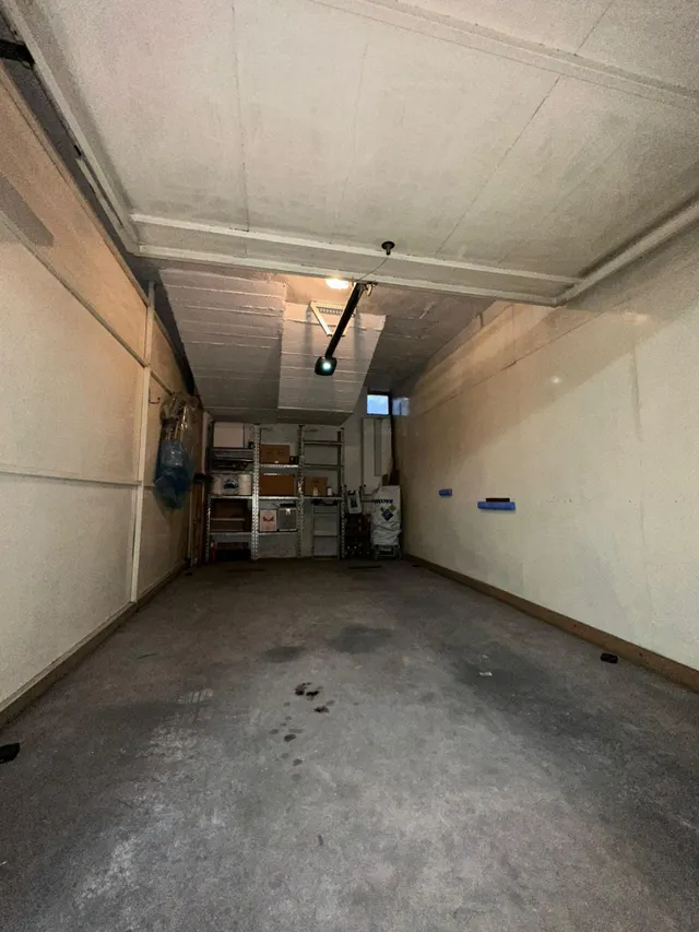 Se vende piso con garaje cerrado y terraza de 10 m2 en Torrevieja — 37
