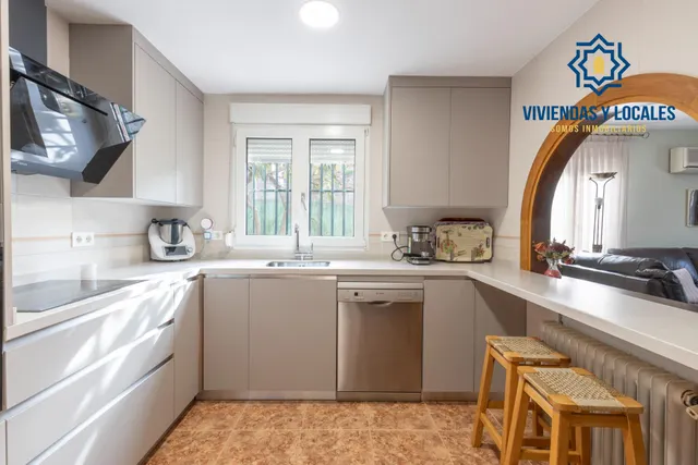 Vivienda Exclusiva en Urbanización Viñas del Rey – Otura — 19