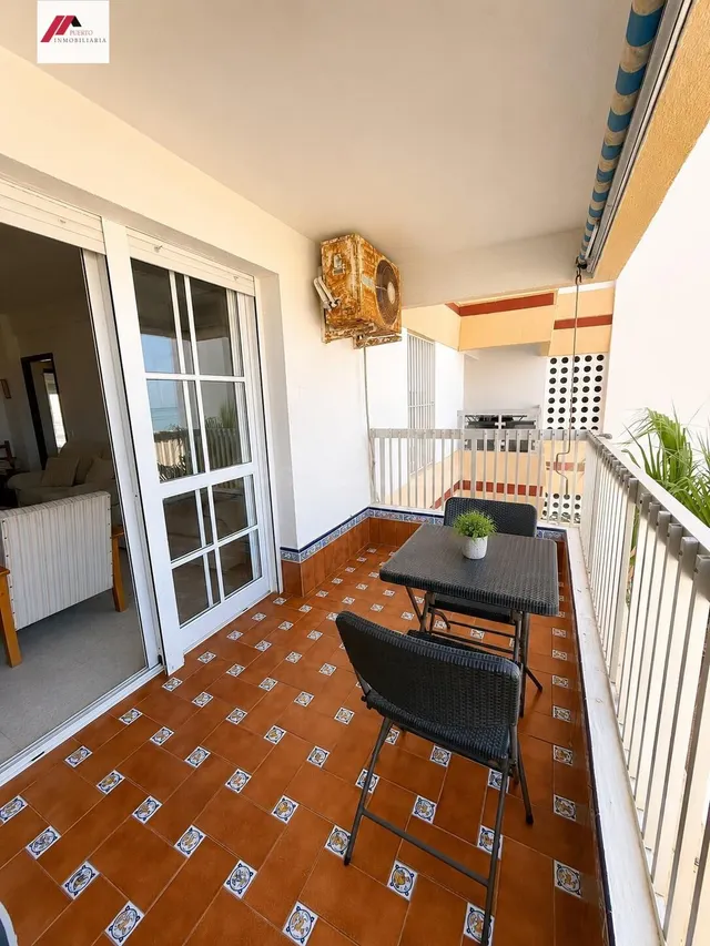 Vivienda en primera línea de playa en Valdelagrana — 5