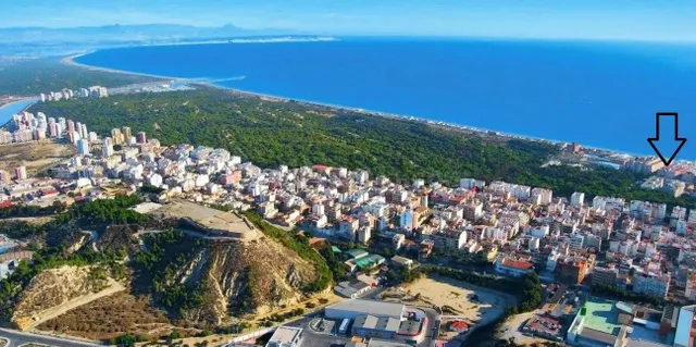 Alquiler de larga estancia en primera línea lateral de playa — 2