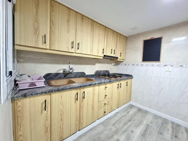 Estupendo loft en alquiler en el casco antiguo de Petrer, ideal para una sola persona. — 2