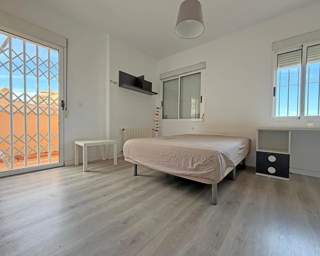 Chalet en cabo de las huertas | 480m2 | piscina | 3 plazas de garaje — 45