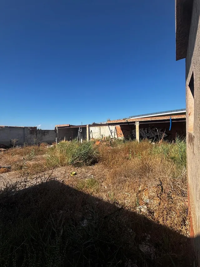CASA RURAL CON TERRENO — 2
