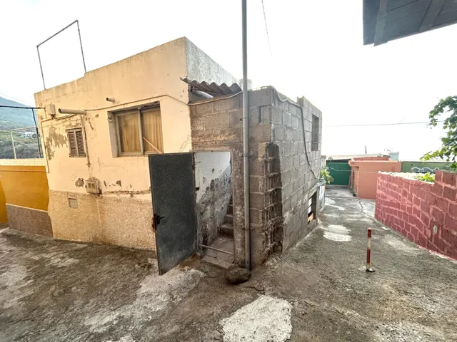 SE VENDE CASA en  La Victoria — 21