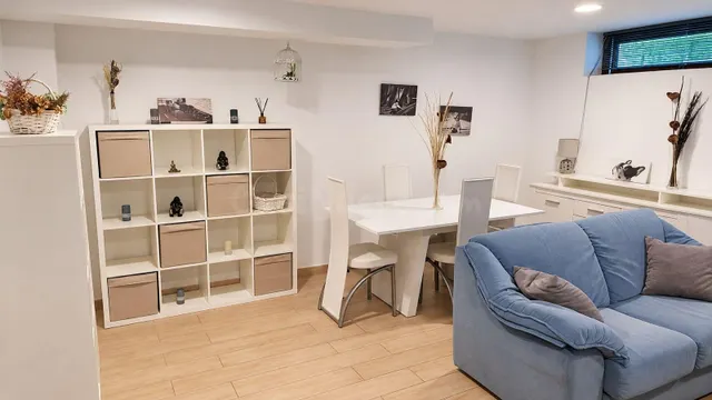 APARTAMENTO INDEPENDIENTE CON PISCINA Y SERVICIOS INCLUIDOS - foto 4