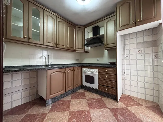 Se vende estupendo piso en santa aurelia — 12