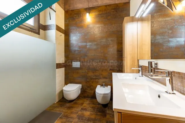 Villa exclusiva con piscina (LICENCIA TURÍSTICA) — 28