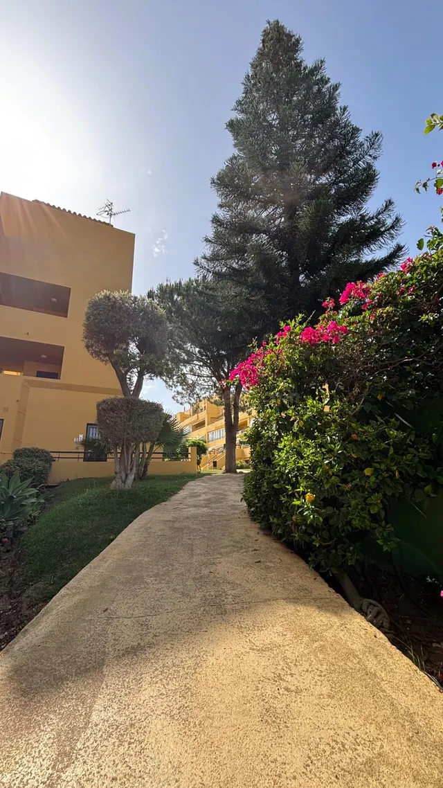 DÚPLEX EN SITIO DE CALAHONDA – JUNTO A CABOPINO Y LA PLAYA — 4