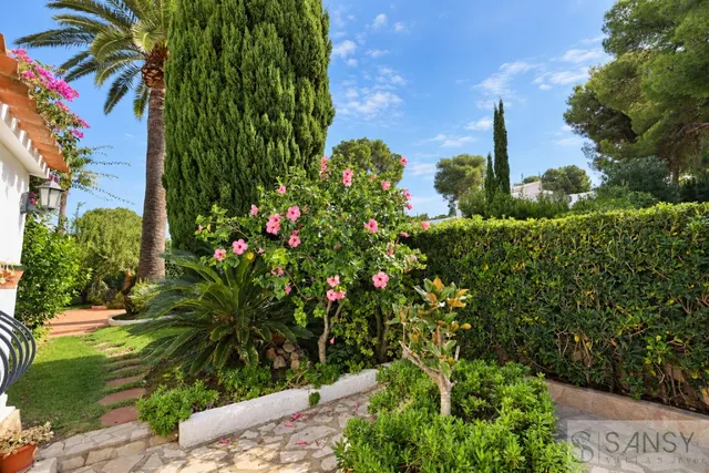 Chalet con piscina en venta en Jávea/Xàbia - 4 dormitorios y vistas al Montgó — 23