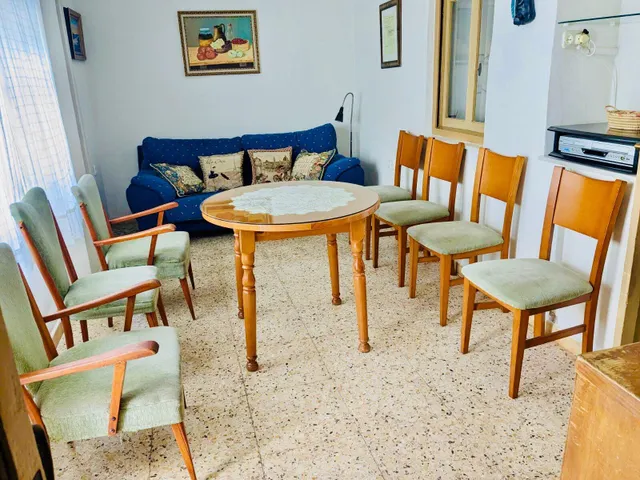 Casa de pueblo de grandes dimensiones en Guardamar pueblo. — 4