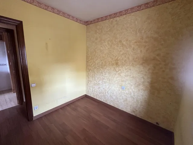 Amplio Piso en Venta 4h en Sant Boi de Llobregat - Zona Vinyets — 19