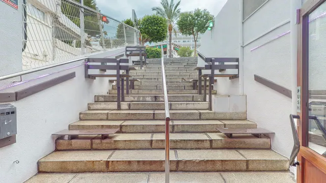 Oportunidad: traspaso de local comercial en Santa Ponça — 17