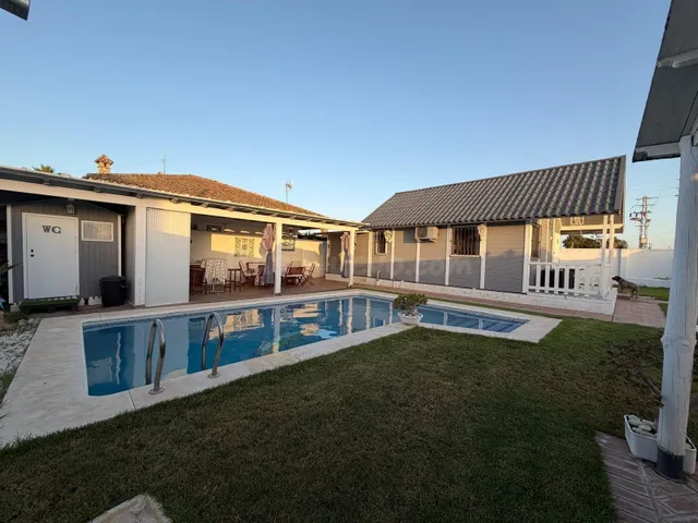 VENTA DE PARCELA RÚSTICA CON PISCINA Y BONITA CASA DE CAMPO!