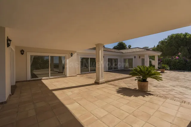 Chalet 5 habitaciones 461m² en venta - Riviera del sol - foto 2
