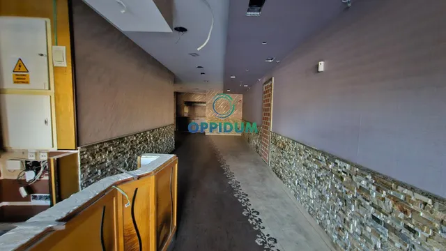 EN VENTA – 2 LOCALES COMERCIALES UNIDOS JUNTO A LA ESTACIÓN  - foto 5