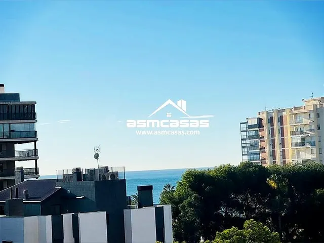Se vende apartamento en zona Eurosol a tan solo 100m de la p