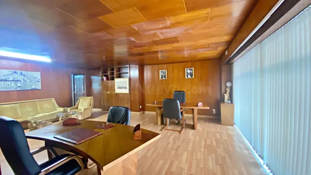 LOCAL COMERCIAL ZONA CENTRO ALICANTE - ENTREPLANTA+PLANTA BA