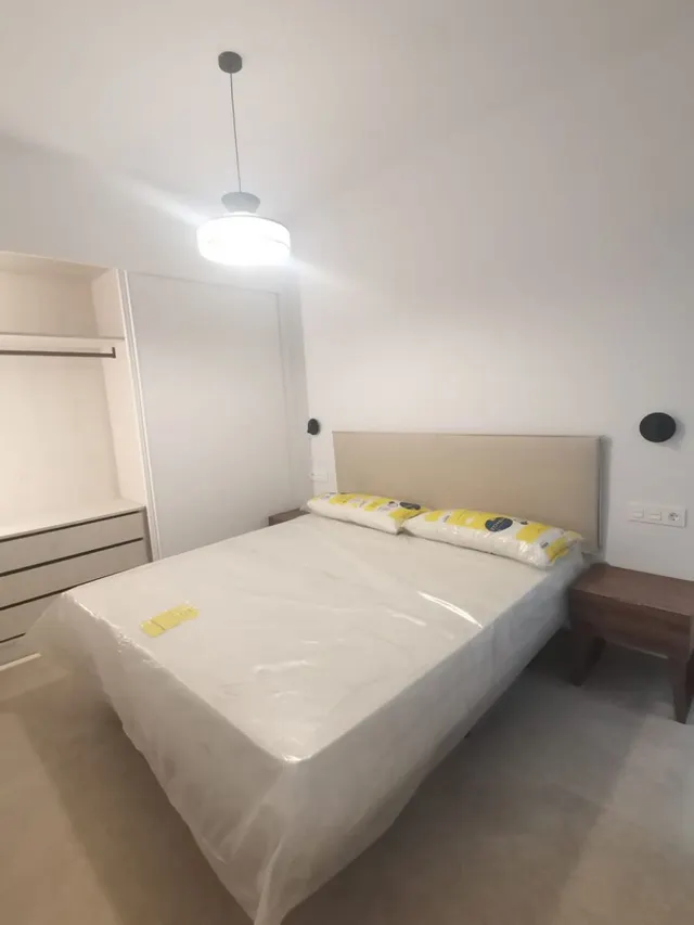 Apartamento 1 habitación 57m² en venta - Estacion de autobuses — 21
