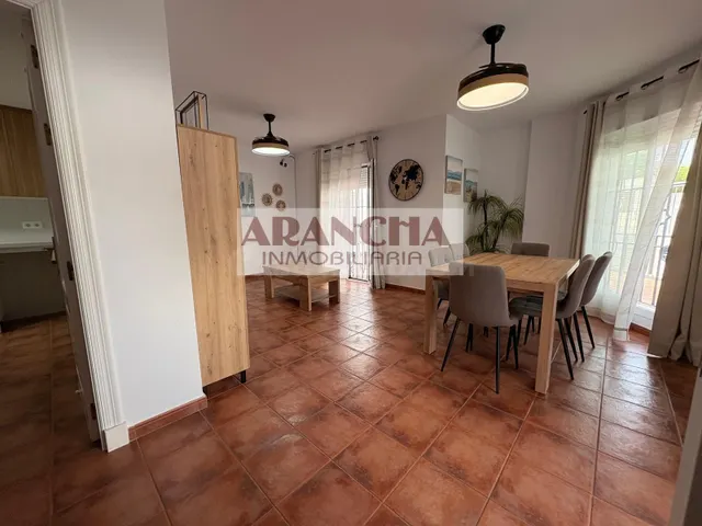 CASA TIPO DÚPLEX CON VISTAS AL MAR — 3