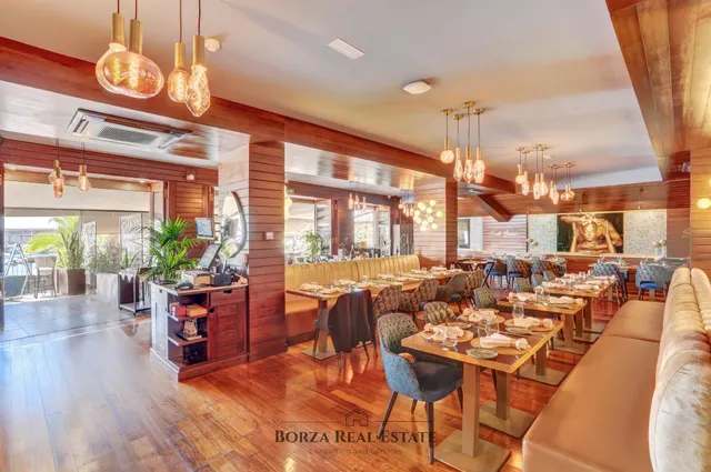 RESTAURANTE DE ALTO nivel FRENTE AL MAR EN PLAYA SAN JUAN — 11