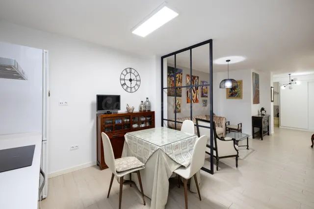 ESPECTACULAR PISO DE 4 DORMITORIOS EN PEDRO ANTONIO DE ALARCÓN 9 — 5