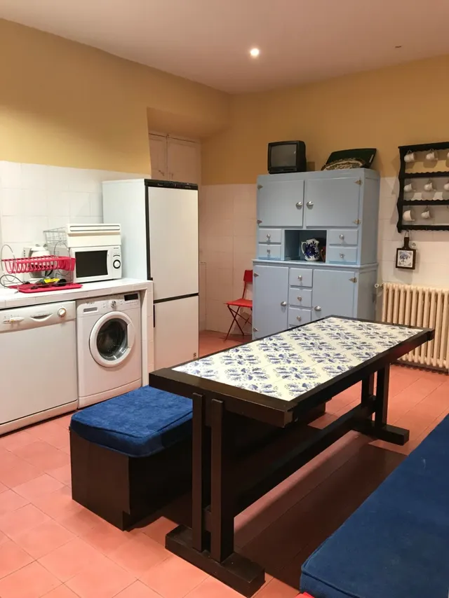 IMPRESIONANTE CASA EN EL CENTRO DE VALENCIA DE DON JUAN, IDEAL NEGOCIO. EN PERFECTO ESTADO. — 18