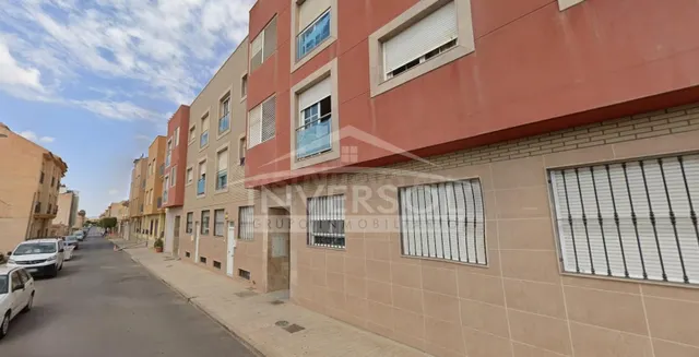 PISO EN SANTA MARIA DEL AGUILA CON PLAZA DE APARCAMIENTO Y T - foto 3