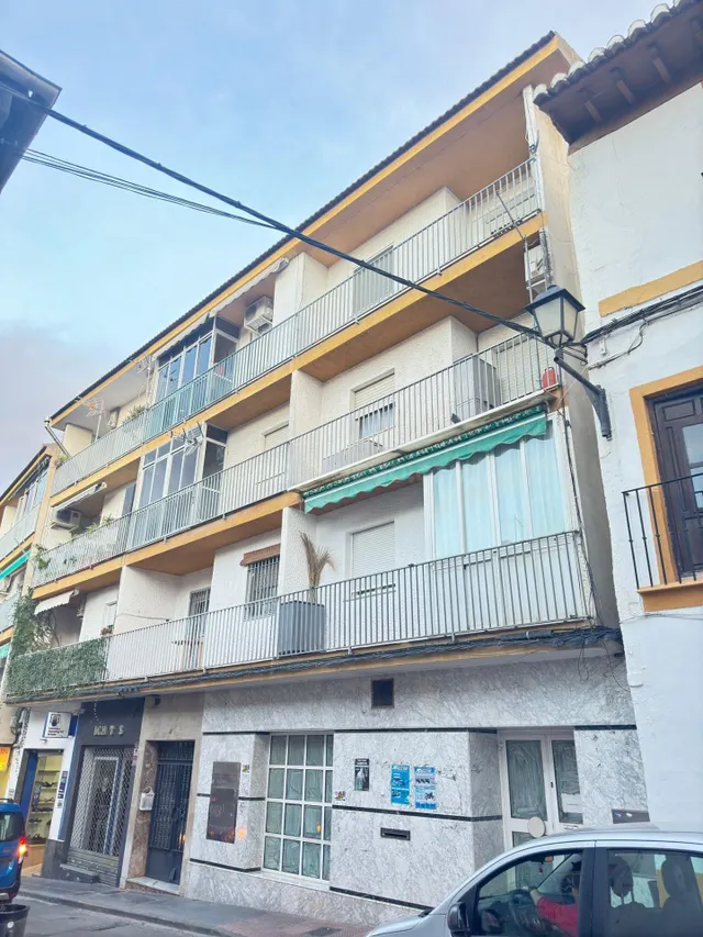 Piso 4 habitaciones 120m² en alquiler - ALHEDIN - foto 2