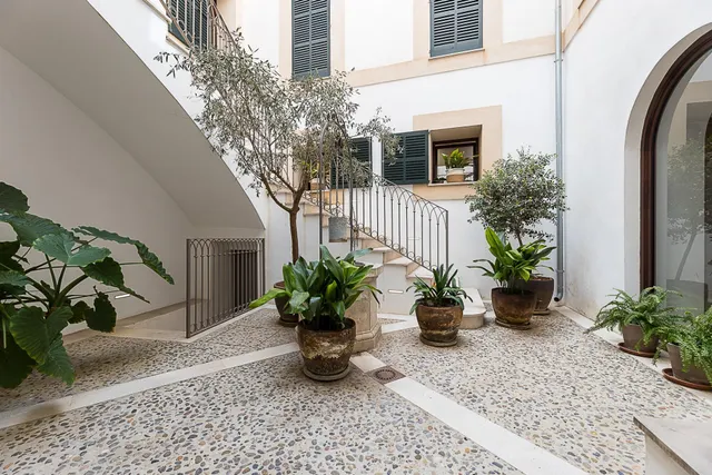 Exquisito Piso a la venta en el Corazón del Antiguo Palma de Mallorca — 26