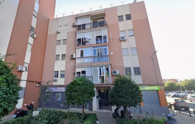 Venta piso en Sevilla — 2