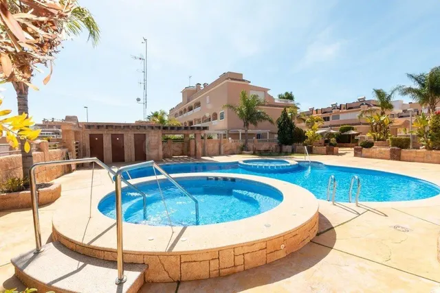 SE VENDE APARTAMENTO EN LOS DOLSES, VILLAMARTIN 3 habitacion - foto 2