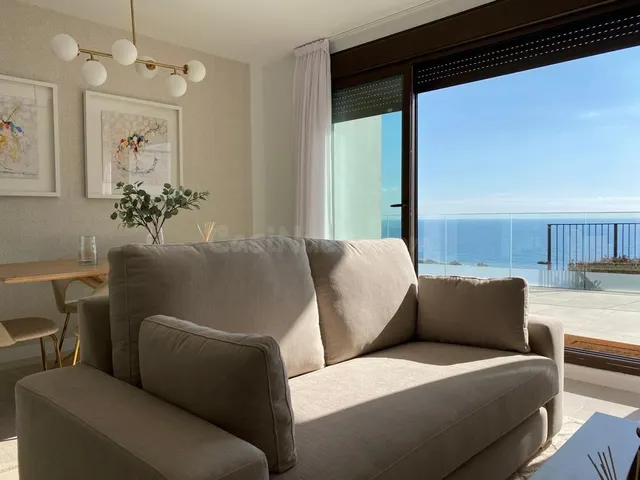 Ático con terrazas 28.69 m2 y 56.50 m2 y plaza de aparcamien - foto 2