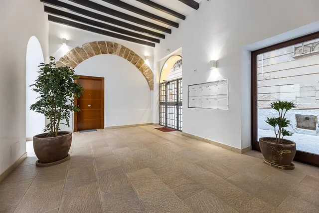 Exquisito Piso a la venta en el Corazón del Antiguo Palma de Mallorca — 27