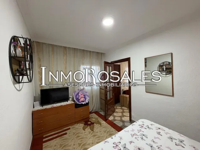 Piso 2 dorm- vde bajo 2 min tren — 15