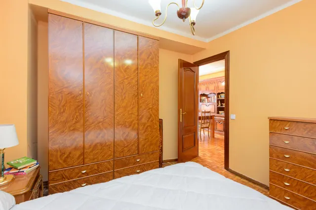 Tres habitaciones, ascensor y trastero en fuertes acevedo. listo para entrar a vivir — 28