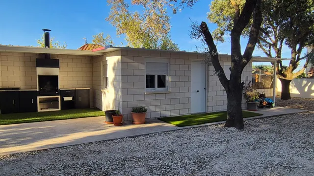 Original chalet con piscina cubierta — 12