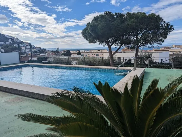VILLA DE LUJO CON VISTAS PANORÁMICAS EN ROSES - COSTA BRAVA