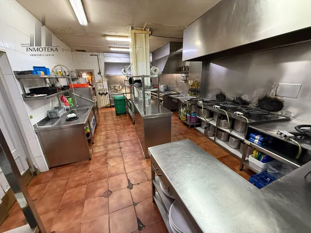 REF: C135 GRUPO INMOTEKA INMOBILIARIA TRASPASA RESTAURANTE ZONA FERIA/FATIMA — 22