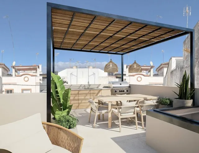 Exclusiva casa mata reformada con terraza y solárium privado en el casco antiguo de Estepona — 27