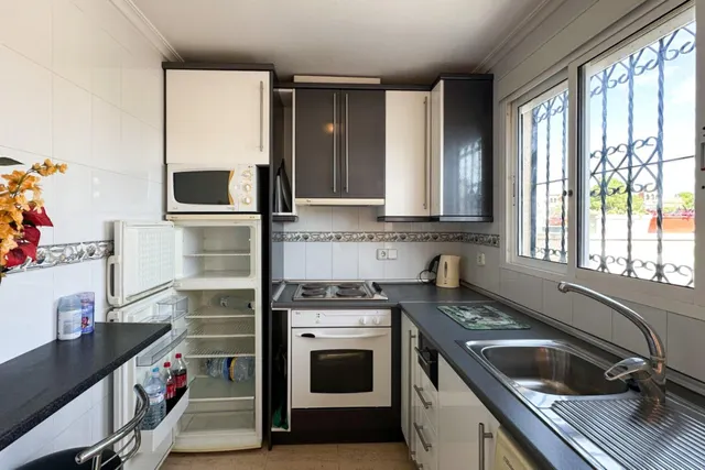 MAGNIFICA VIVIENDA ADOSADA CON PISCINA COMUNITARIA, IDONEA COMO VACACIONAL — 12