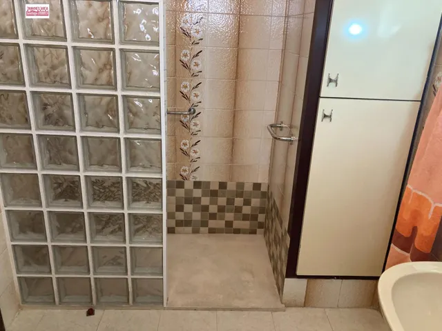 VENTA DE EDIFICIO FAMILIAR EN BENIFAIO (VALENCIA) — 13