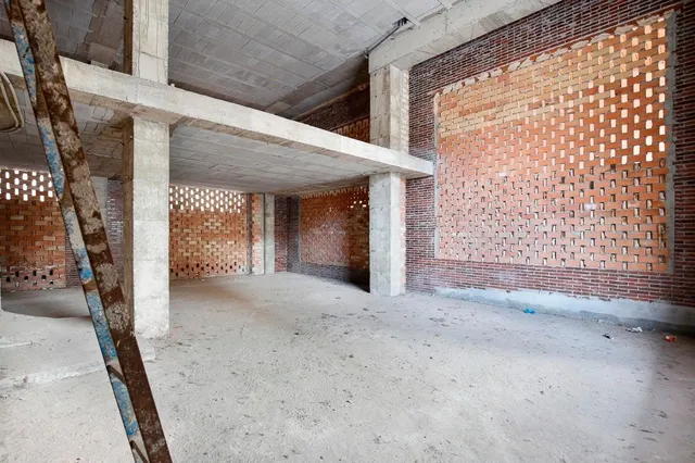 Oportunidad de inversión en local comercial al lado de Constitución. — 9
