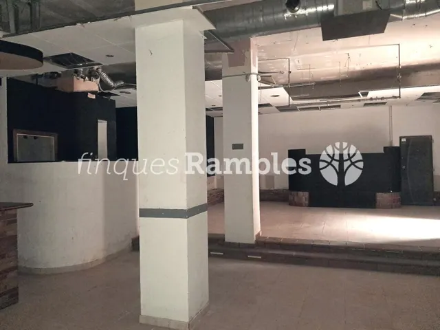 Local comercial 136m² en venta - Igualada - foto 5