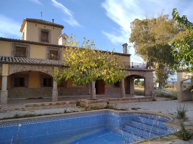 INCREIBLE CASA DE CAMPO CON PISCINA Y BARBACOA - foto 2