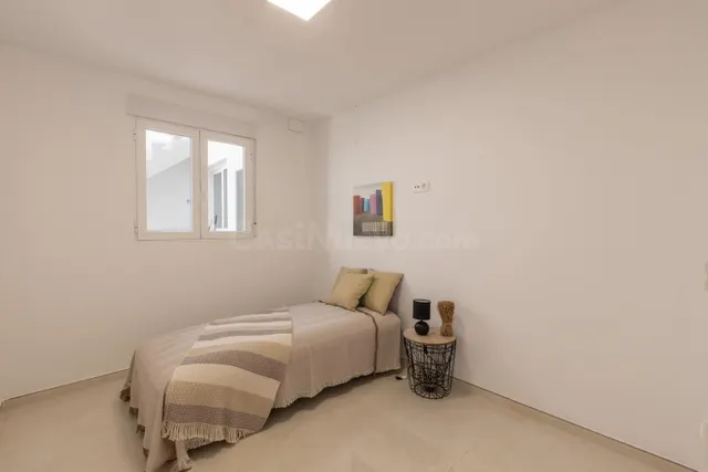 ¡CASA TOTALMENTE REFORMADA Y EN PLANTA BAJA EN SANTA FE! - foto 5