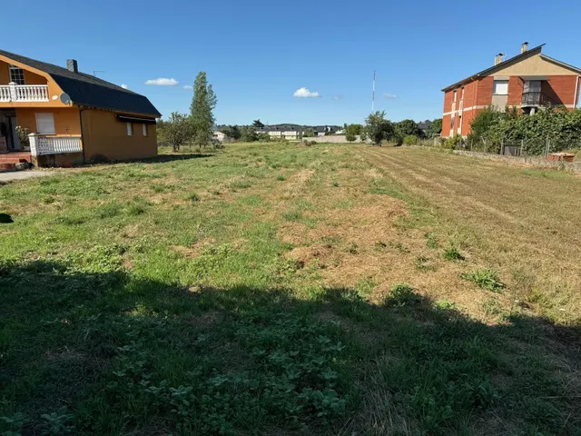SE VENDE  SOLAR EN FUENTENUEVAS — 8